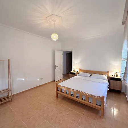 Wonderful Sunset 1 アパート